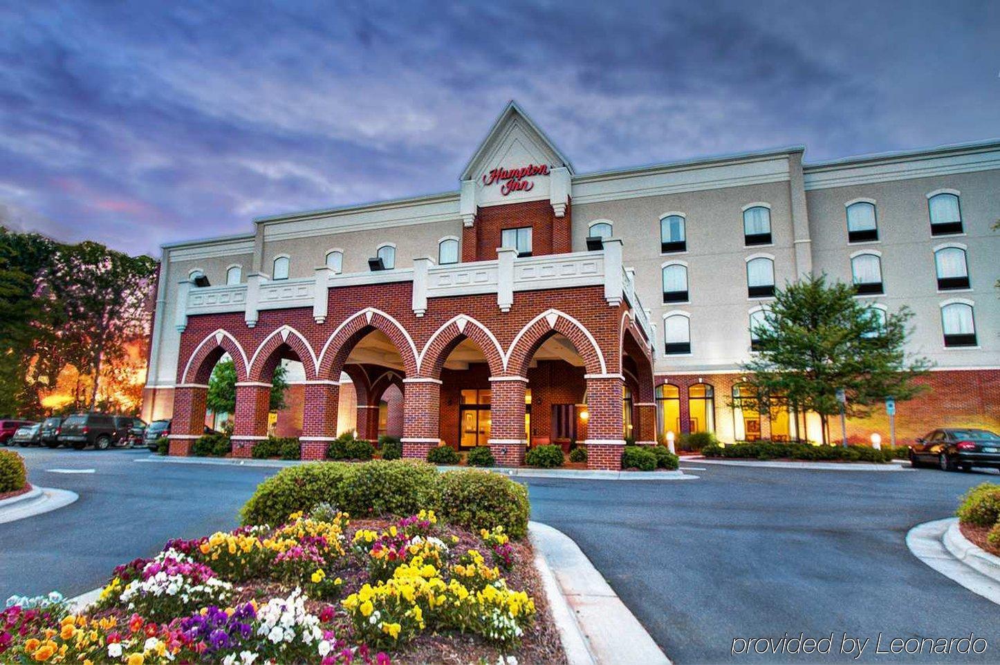 Hampton Inn Belmont at Montcross Eksteriør bilde
